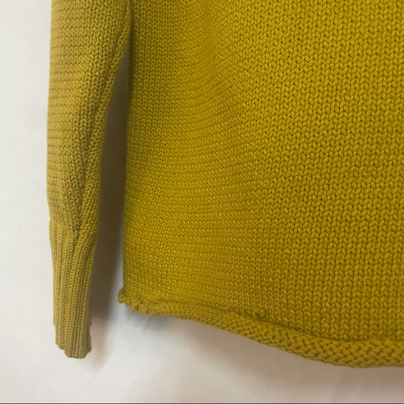 Turkish Waistline Throw Sweater - Picture 2 of 3